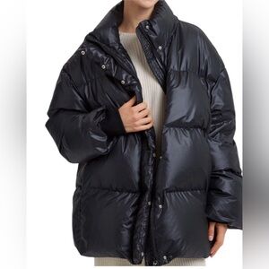 Nap sz XL Women's Black Puffer Jacket Duck Down fill great pre owned condition